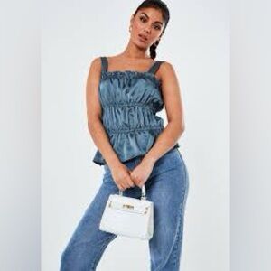 Missguided satin silver/lilac Ruffled Sleeveless Blouse
